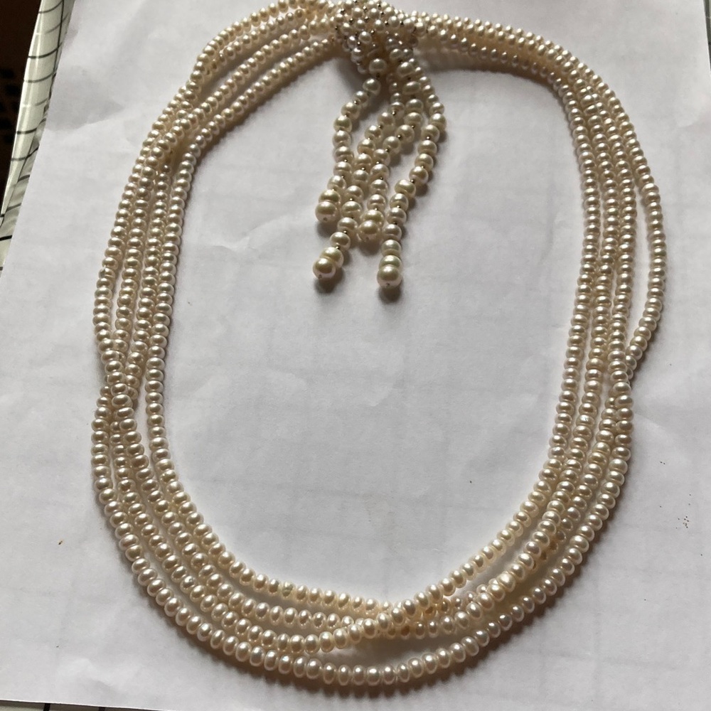 Elegant Multi-Strand Pearl Necklace